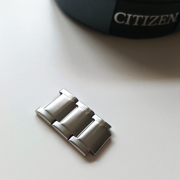 citizen watch extra links